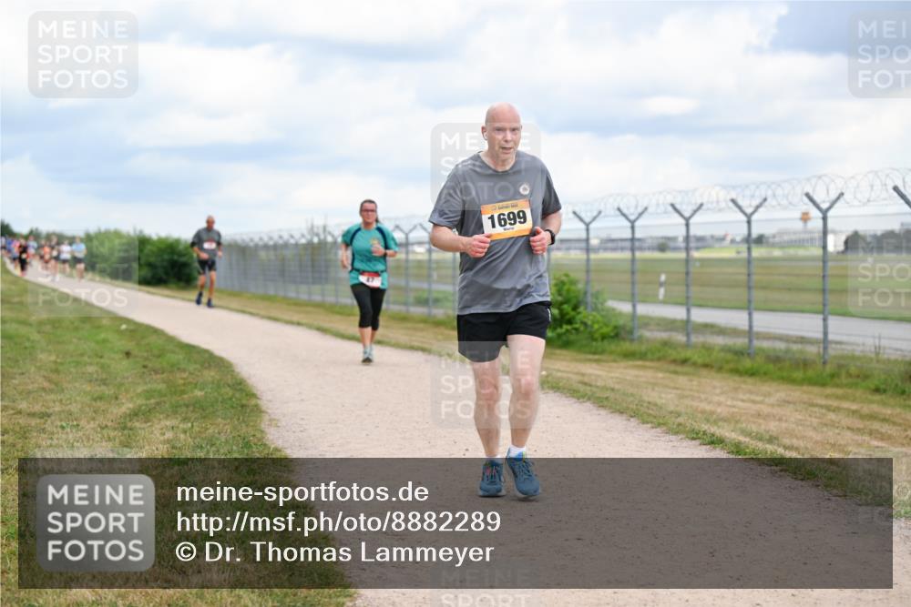 14.09.2025 - Airport Race Dr. Thomas Lammeyer http://msf.ph/oto/8882289 14.09.2025 12:34:56 Laufen 1699 meine-sportfotos.de