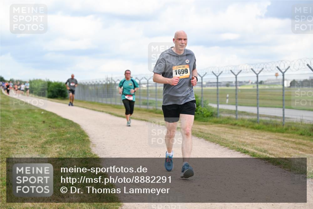 14.09.2025 - Airport Race Dr. Thomas Lammeyer http://msf.ph/oto/8882291 14.09.2025 12:34:56 Laufen 1699 meine-sportfotos.de