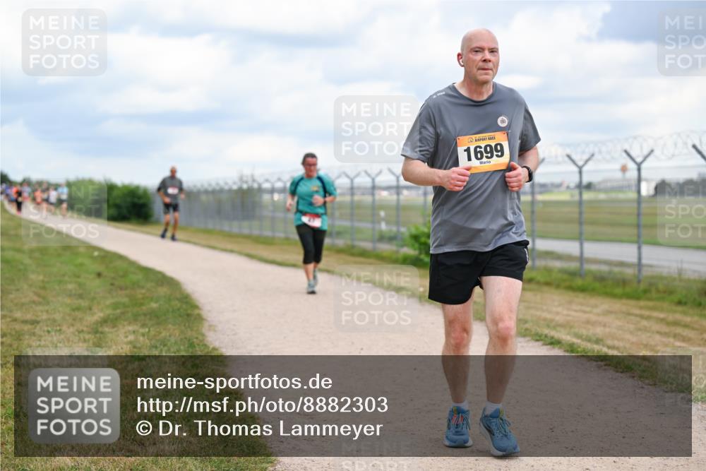 14.09.2025 - Airport Race Dr. Thomas Lammeyer http://msf.ph/oto/8882303 14.09.2025 12:34:57 Laufen 1699 meine-sportfotos.de