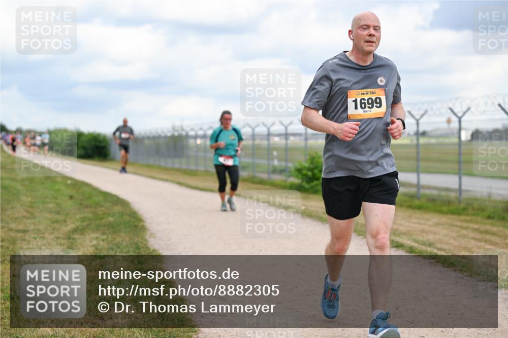 14.09.2025 - Airport Race Dr. Thomas Lammeyer http://msf.ph/oto/8882305 14.09.2025 12:34:57 Laufen 1699 meine-sportfotos.de