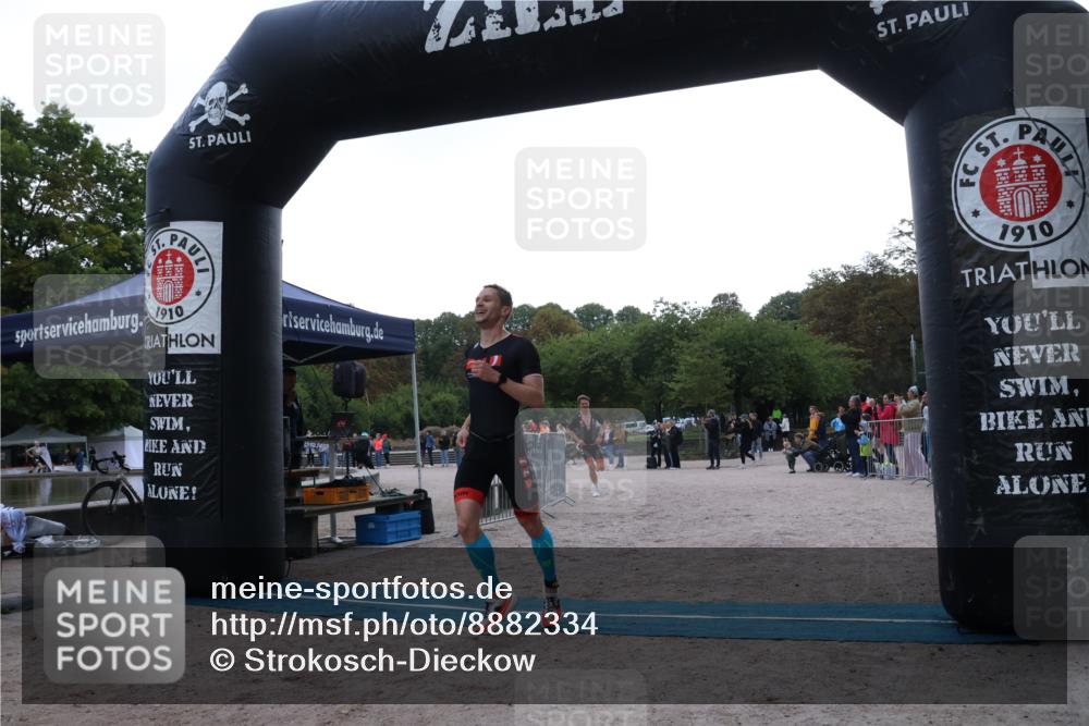 14.09.2025 - Stadtparktriathlon Strokosch-Dieckow http://msf.ph/oto/8882334 14.09.2025 09:47:11 Ziel 349, 353 meine-sportfotos.de