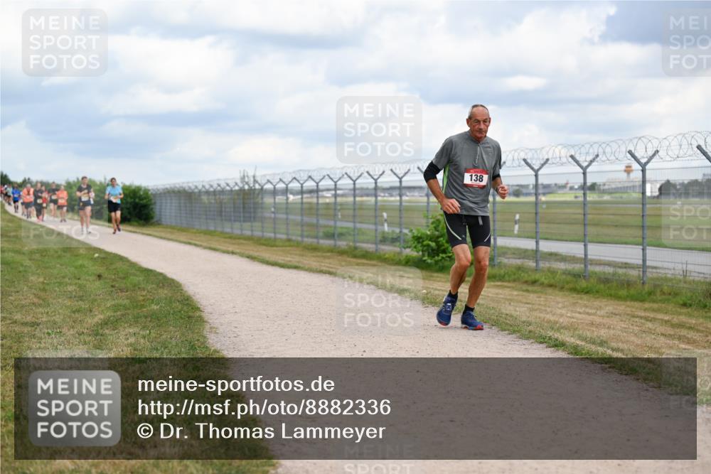 14.09.2025 - Airport Race Dr. Thomas Lammeyer http://msf.ph/oto/8882336 14.09.2025 12:35:06 Laufen 138 meine-sportfotos.de