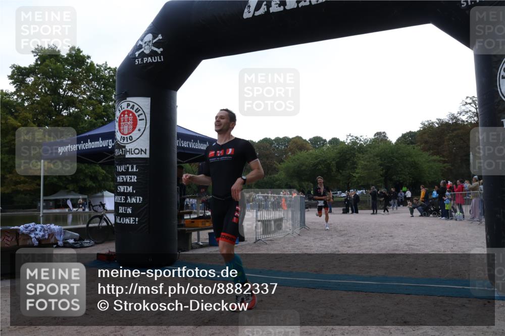 14.09.2025 - Stadtparktriathlon Strokosch-Dieckow http://msf.ph/oto/8882337 14.09.2025 09:47:11 Ziel 349, 353 meine-sportfotos.de