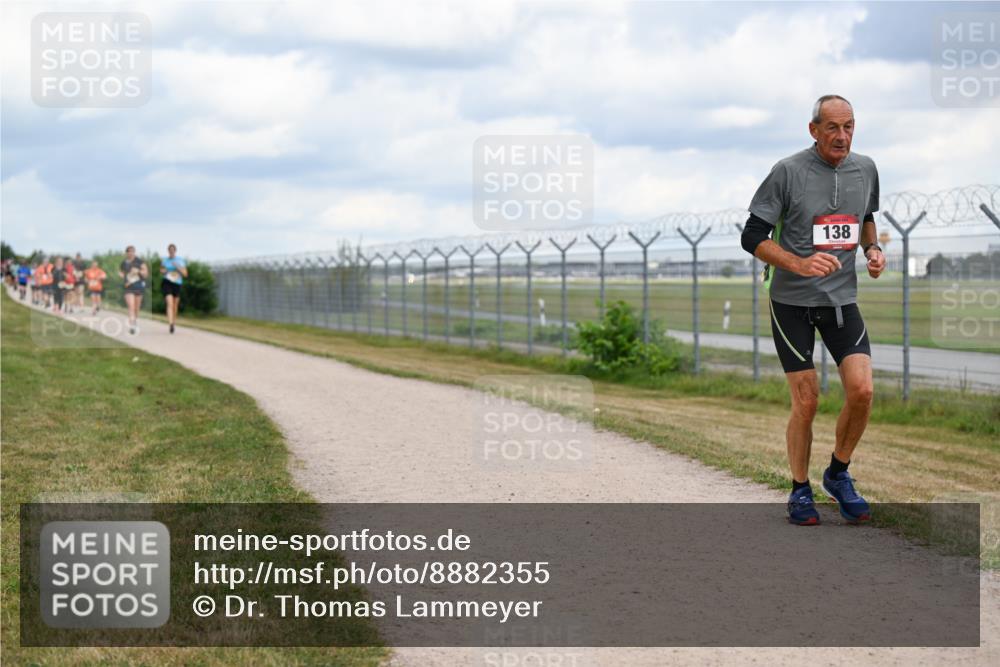 14.09.2025 - Airport Race Dr. Thomas Lammeyer http://msf.ph/oto/8882355 14.09.2025 12:35:07 Laufen 138 meine-sportfotos.de