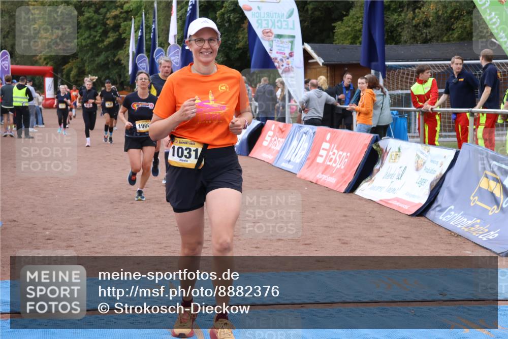 14.09.2025 - Airport Race Strokosch-Dieckow http://msf.ph/oto/8882376 14.09.2025 12:44:11 Ziel 788, 812, 927, 942, 1031, 1287, 1371, 1421, 1900 meine-sportfotos.de