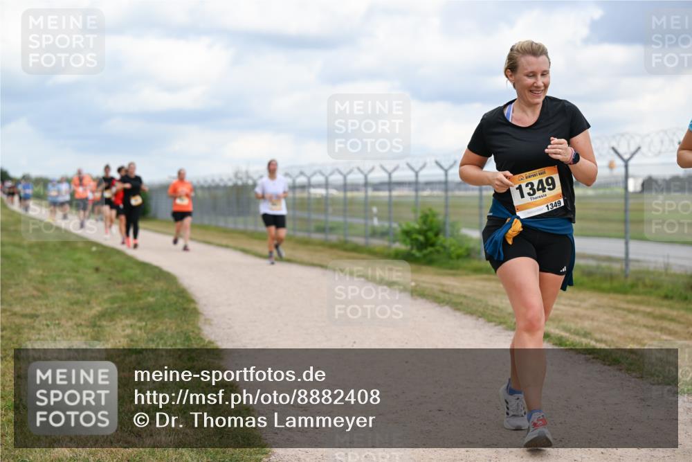 14.09.2025 - Airport Race Dr. Thomas Lammeyer http://msf.ph/oto/8882408 14.09.2025 12:35:19 Laufen 1349, 1349 meine-sportfotos.de