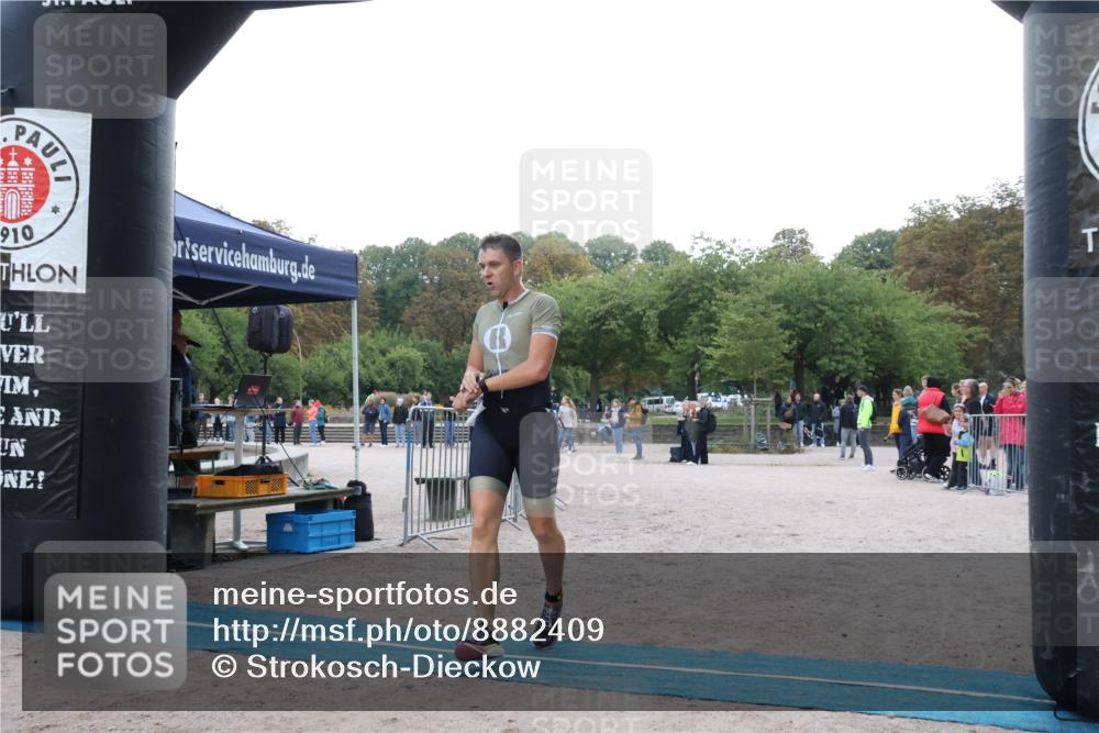 14.09.2025 - Stadtparktriathlon Strokosch-Dieckow http://msf.ph/oto/8882409 14.09.2025 09:47:40 Ziel 339, 345 meine-sportfotos.de