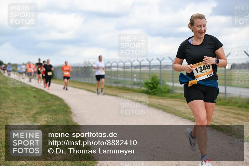 14.09.2025 - Airport Race Dr. Thomas Lammeyer http://msf.ph/oto/8882410 14.09.2025 12:35:20 Laufen 1349, 1349 meine-sportfotos.de