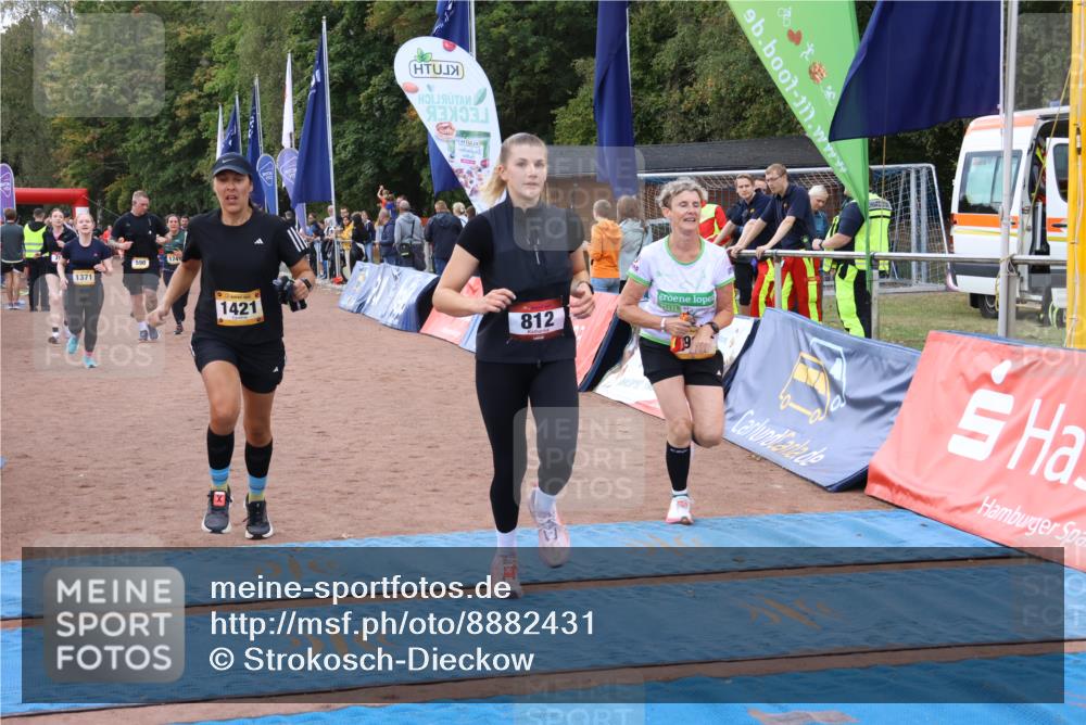 14.09.2025 - Airport Race Strokosch-Dieckow http://msf.ph/oto/8882431 14.09.2025 12:44:16 Ziel 238, 590, 788, 812, 927, 948, 949, 1287, 1371, 1421, 1562, 1741, 1900 meine-sportfotos.de