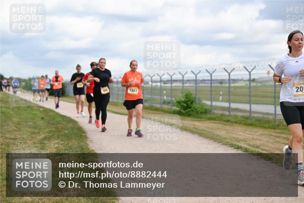 14.09.2025 - Airport Race Dr. Thomas Lammeyer http://msf.ph/oto/8882444 14.09.2025 12:35:25 Laufen 1261, 20 meine-sportfotos.de