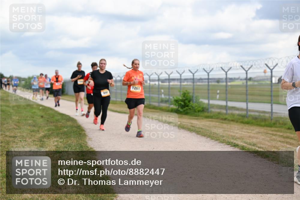 14.09.2025 - Airport Race Dr. Thomas Lammeyer http://msf.ph/oto/8882447 14.09.2025 12:35:25 Laufen 1261, 990 meine-sportfotos.de