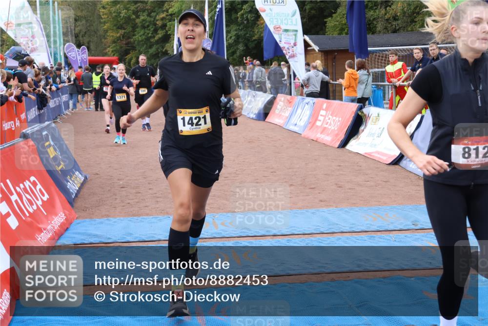 14.09.2025 - Airport Race Strokosch-Dieckow http://msf.ph/oto/8882453 14.09.2025 12:44:17 Ziel 238, 590, 788, 812, 927, 948, 949, 1150, 1287, 1371, 1421, 1562, 1741, 1744, 1900 meine-sportfotos.de