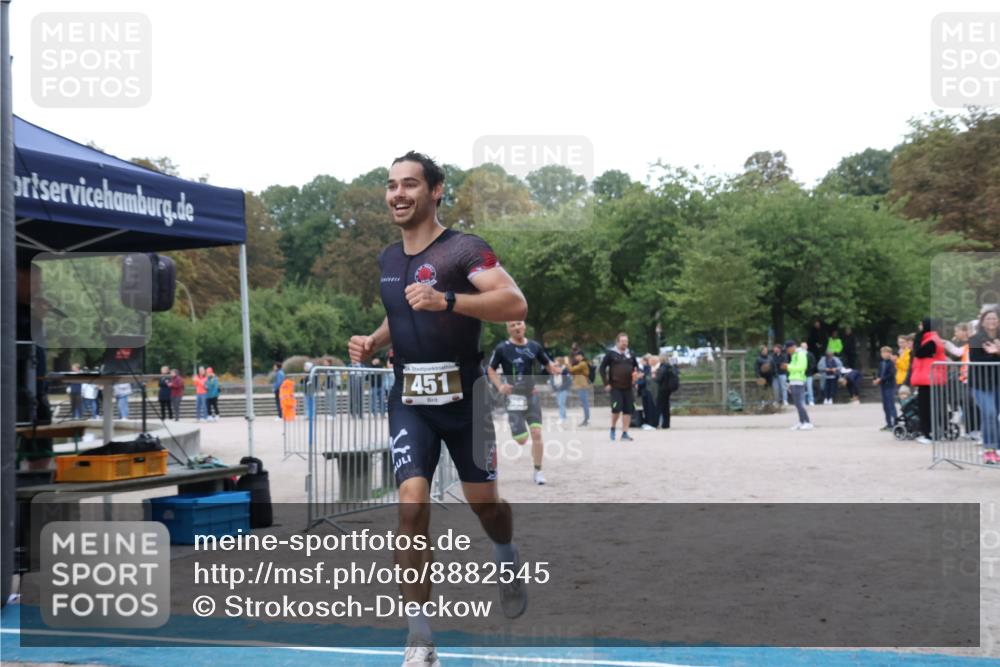 14.09.2025 - Stadtparktriathlon Strokosch-Dieckow http://msf.ph/oto/8882545 14.09.2025 09:49:21 Ziel 362, 451 meine-sportfotos.de