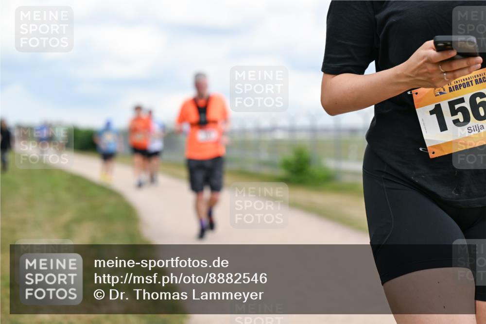 14.09.2025 - Airport Race Dr. Thomas Lammeyer http://msf.ph/oto/8882546 14.09.2025 12:35:33 Laufen 42, 156 meine-sportfotos.de