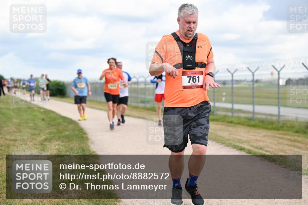 14.09.2025 - Airport Race Dr. Thomas Lammeyer http://msf.ph/oto/8882572 14.09.2025 12:35:35 Laufen 761 meine-sportfotos.de