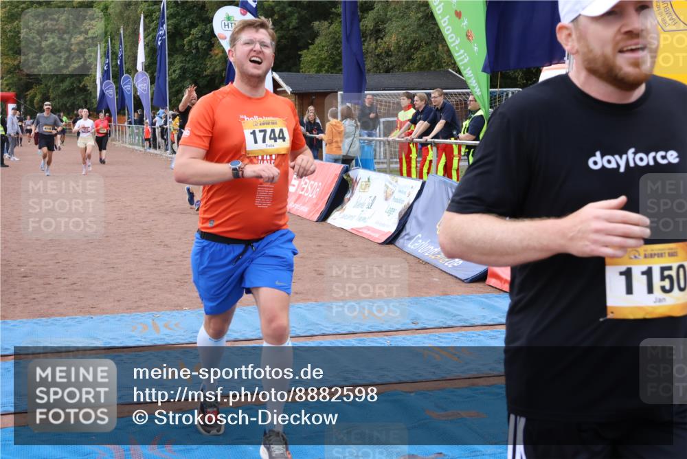 14.09.2025 - Airport Race Strokosch-Dieckow http://msf.ph/oto/8882598 14.09.2025 12:44:27 Ziel 152, 948, 949, 1150, 1223, 1383, 1469, 1624, 1744 meine-sportfotos.de