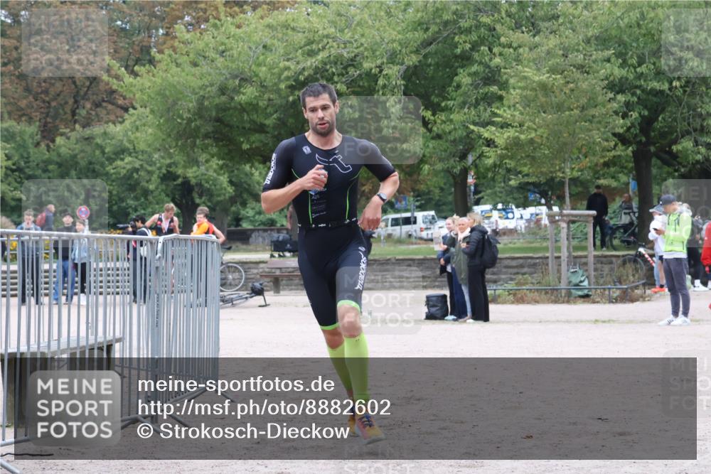 14.09.2025 - Stadtparktriathlon Strokosch-Dieckow http://msf.ph/oto/8882602 14.09.2025 09:50:01 Ziel 365 meine-sportfotos.de