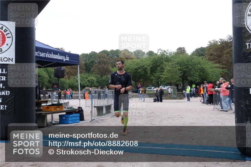 14.09.2025 - Stadtparktriathlon Strokosch-Dieckow http://msf.ph/oto/8882608 14.09.2025 09:50:02 Ziel 365 meine-sportfotos.de