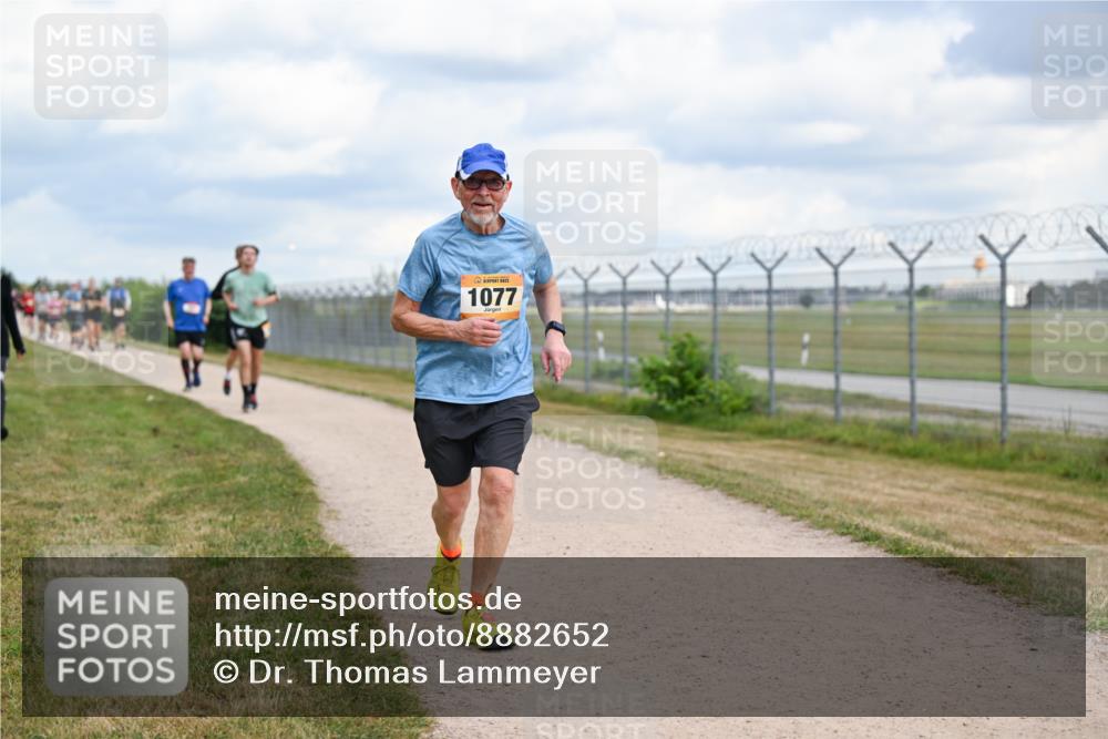 14.09.2025 - Airport Race Dr. Thomas Lammeyer http://msf.ph/oto/8882652 14.09.2025 12:35:40 Laufen 1077 meine-sportfotos.de