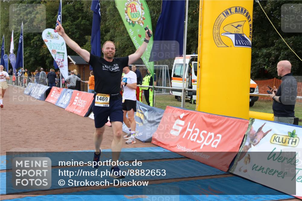 14.09.2025 - Airport Race Strokosch-Dieckow http://msf.ph/oto/8882653 14.09.2025 12:44:29 Ziel 152, 948, 949, 1150, 1223, 1383, 1469, 1624, 1744 meine-sportfotos.de