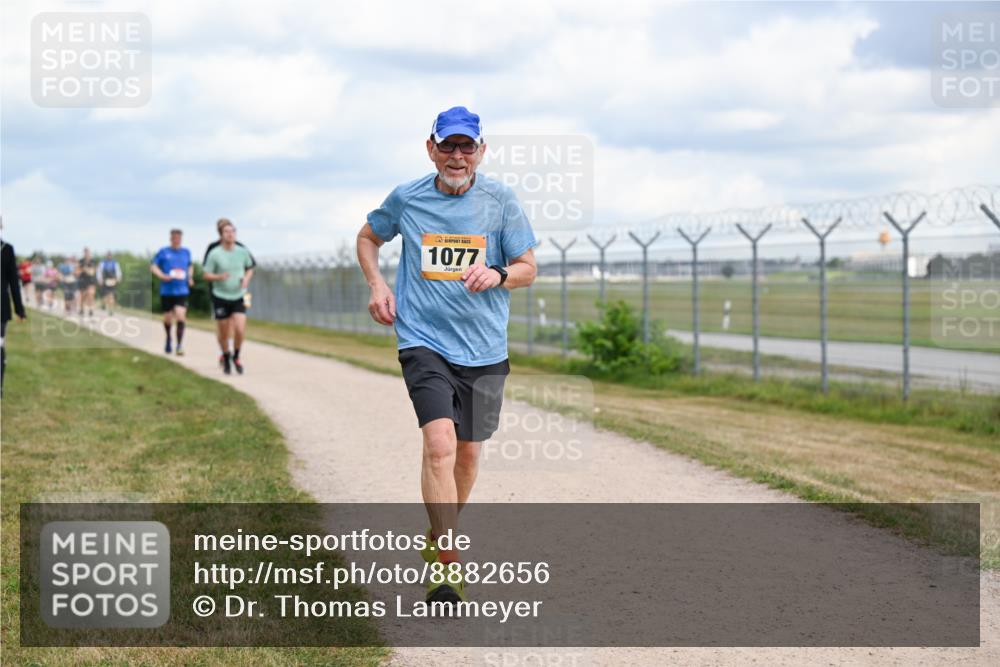 14.09.2025 - Airport Race Dr. Thomas Lammeyer http://msf.ph/oto/8882656 14.09.2025 12:35:41 Laufen 1077 meine-sportfotos.de