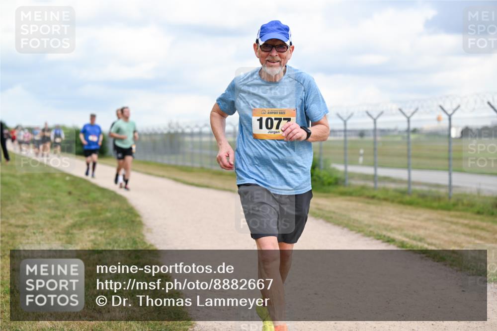14.09.2025 - Airport Race Dr. Thomas Lammeyer http://msf.ph/oto/8882667 14.09.2025 12:35:41 Laufen 1077 meine-sportfotos.de