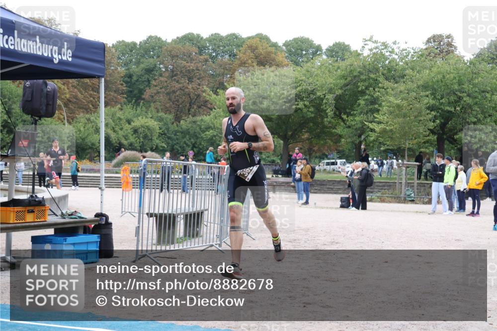14.09.2025 - Stadtparktriathlon Strokosch-Dieckow http://msf.ph/oto/8882678 14.09.2025 09:50:56 Ziel 357, 369, 376 meine-sportfotos.de