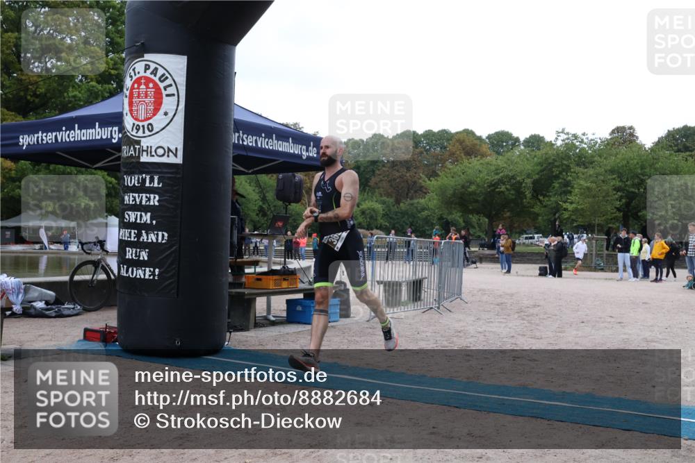 14.09.2025 - Stadtparktriathlon Strokosch-Dieckow http://msf.ph/oto/8882684 14.09.2025 09:50:56 Ziel 357, 369, 376 meine-sportfotos.de