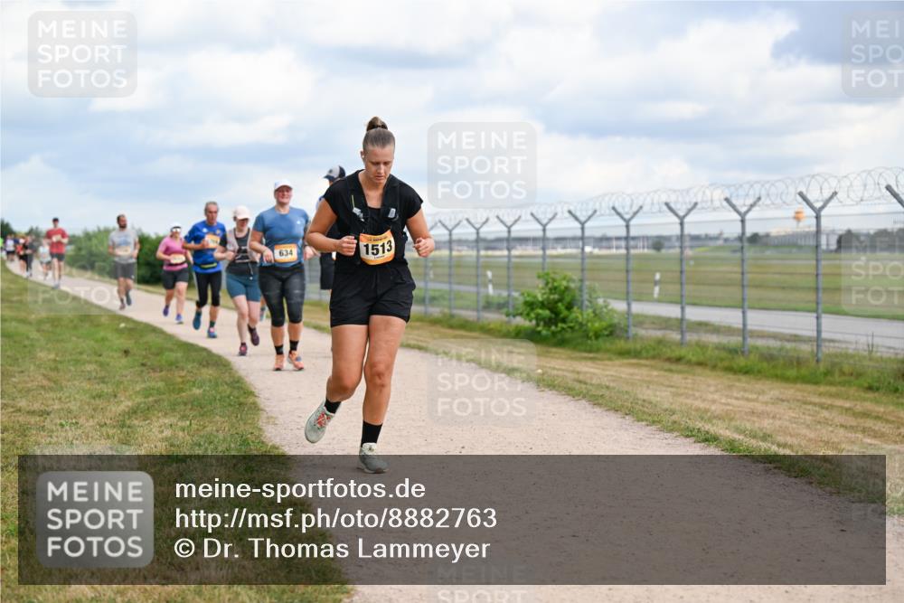 14.09.2025 - Airport Race Dr. Thomas Lammeyer http://msf.ph/oto/8882763 14.09.2025 12:35:56 Laufen 634, 1513 meine-sportfotos.de
