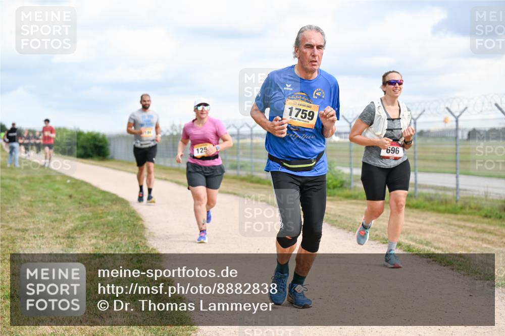 14.09.2025 - Airport Race Dr. Thomas Lammeyer http://msf.ph/oto/8882838 14.09.2025 12:36:03 Laufen 125, 1759, 696 meine-sportfotos.de