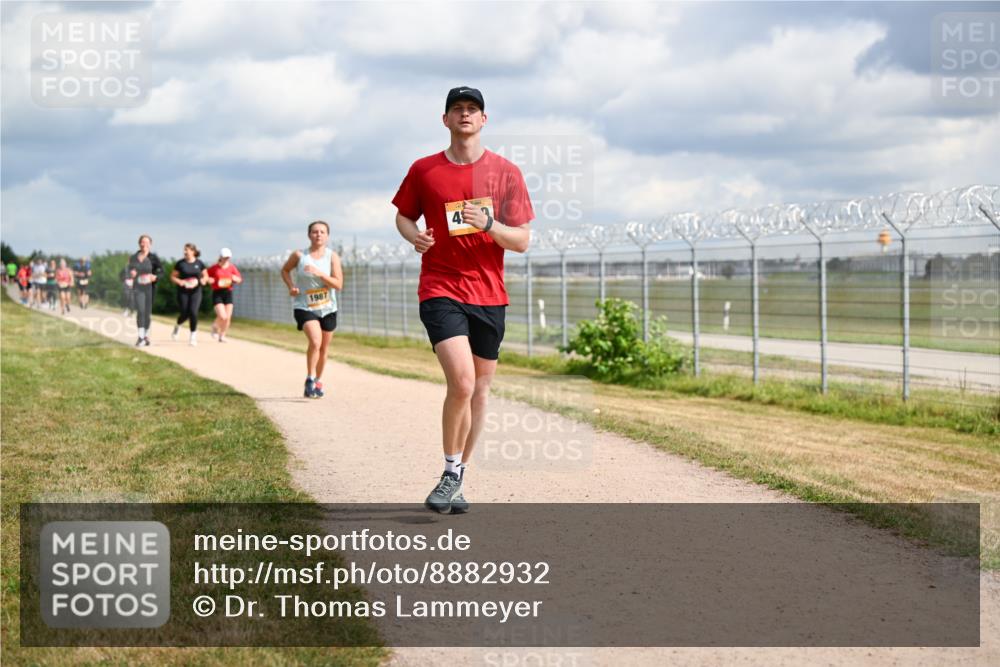 14.09.2025 - Airport Race Dr. Thomas Lammeyer http://msf.ph/oto/8882932 14.09.2025 12:36:16 Laufen 4 meine-sportfotos.de