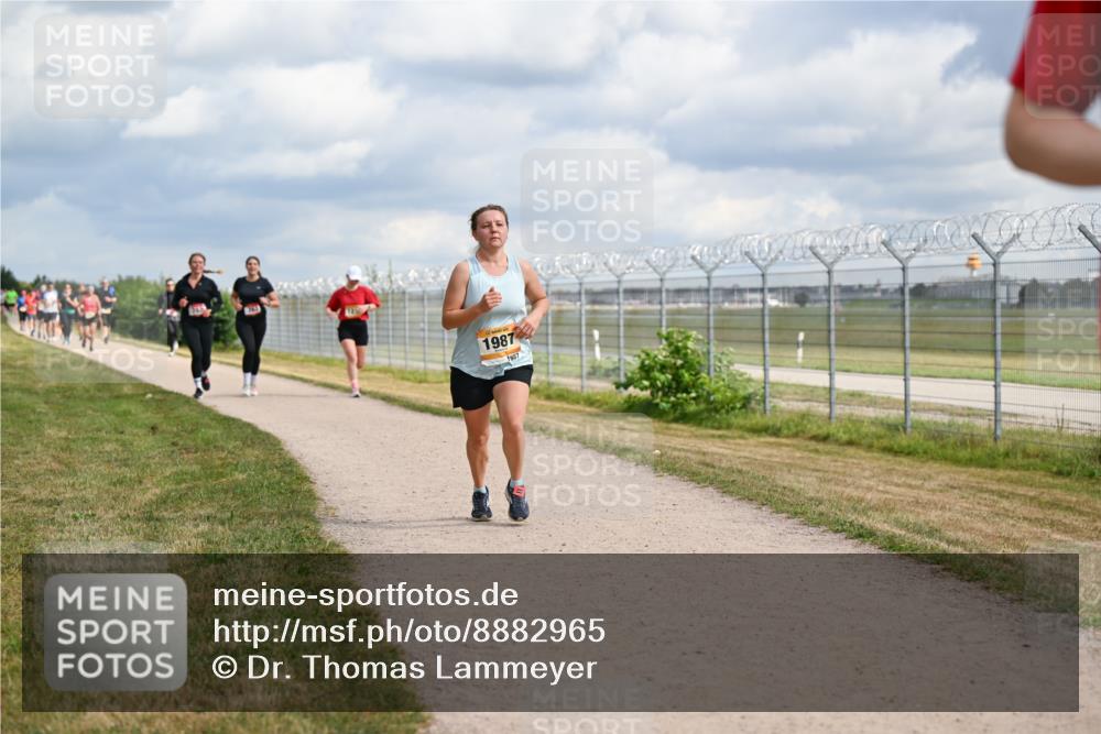14.09.2025 - Airport Race Dr. Thomas Lammeyer http://msf.ph/oto/8882965 14.09.2025 12:36:18 Laufen 1987, 1987 meine-sportfotos.de