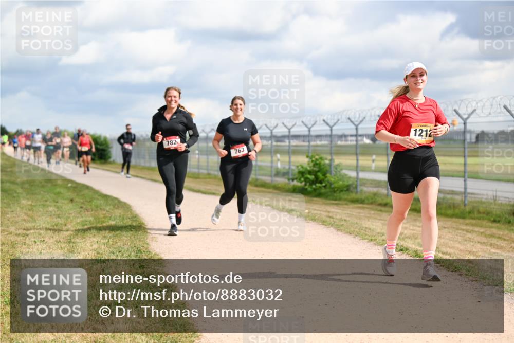 14.09.2025 - Airport Race Dr. Thomas Lammeyer http://msf.ph/oto/8883032 14.09.2025 12:36:24 Laufen 782, 763, 1212 meine-sportfotos.de