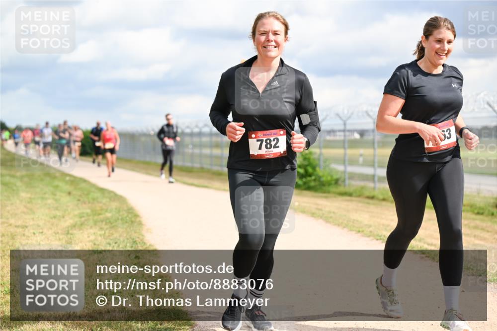 14.09.2025 - Airport Race Dr. Thomas Lammeyer http://msf.ph/oto/8883076 14.09.2025 12:36:27 Laufen 782, 3 meine-sportfotos.de