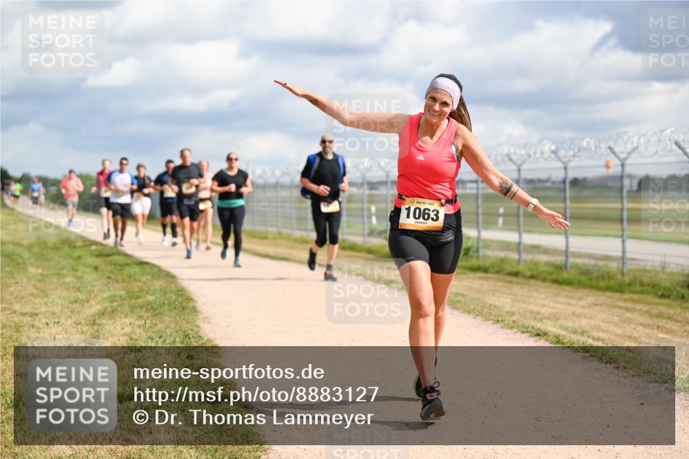 14.09.2025 - Airport Race Dr. Thomas Lammeyer http://msf.ph/oto/8883127 14.09.2025 12:36:35 Laufen 1063 meine-sportfotos.de