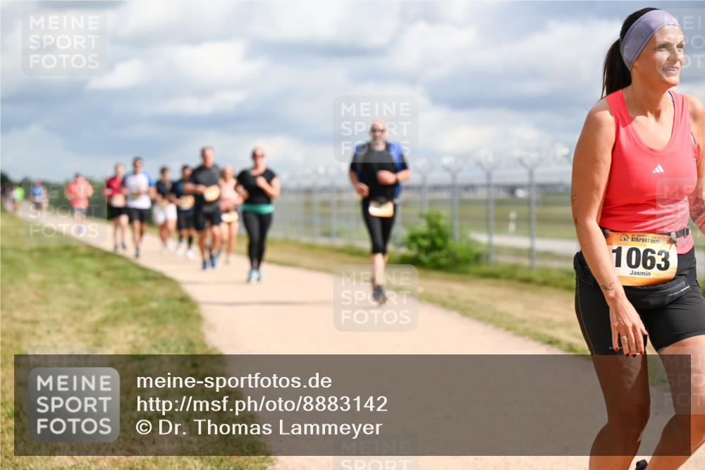 14.09.2025 - Airport Race Dr. Thomas Lammeyer http://msf.ph/oto/8883142 14.09.2025 12:36:36 Laufen 1063 meine-sportfotos.de