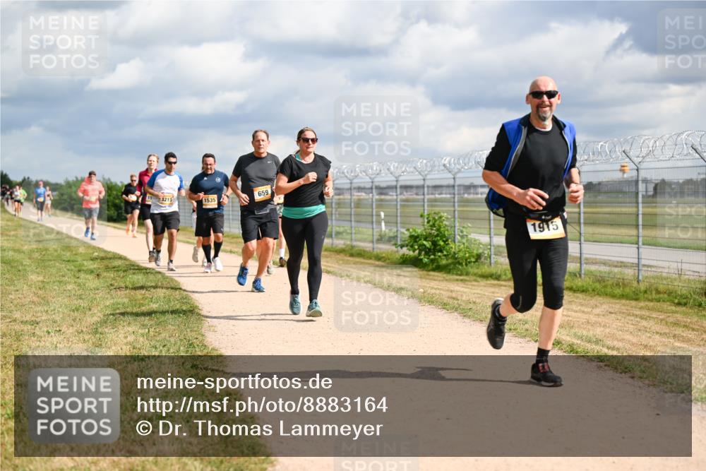 14.09.2025 - Airport Race Dr. Thomas Lammeyer http://msf.ph/oto/8883164 14.09.2025 12:36:38 Laufen 15, 1215, 659, 1535, 1915 meine-sportfotos.de