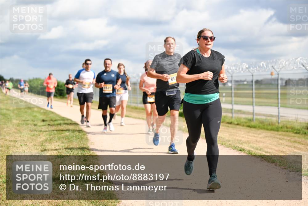 14.09.2025 - Airport Race Dr. Thomas Lammeyer http://msf.ph/oto/8883197 14.09.2025 12:36:40 Laufen 1535, 65 meine-sportfotos.de