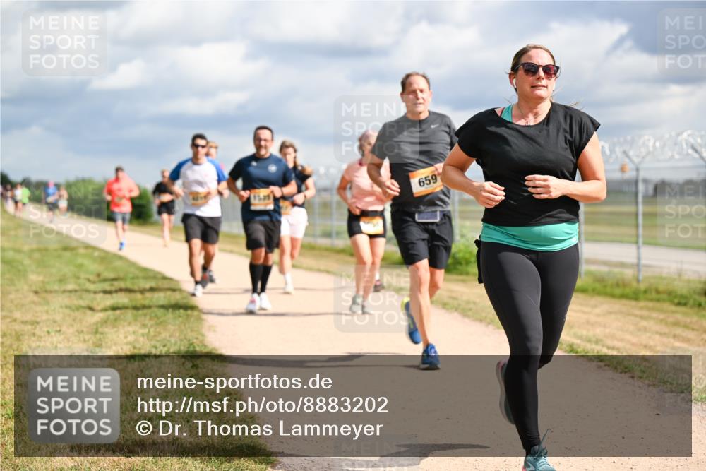 14.09.2025 - Airport Race Dr. Thomas Lammeyer http://msf.ph/oto/8883202 14.09.2025 12:36:40 Laufen 659 meine-sportfotos.de