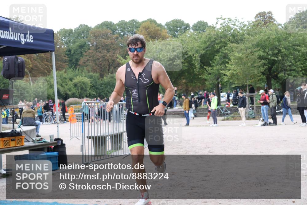 14.09.2025 - Stadtparktriathlon Strokosch-Dieckow http://msf.ph/oto/8883224 14.09.2025 10:03:18 Ziel 419 meine-sportfotos.de