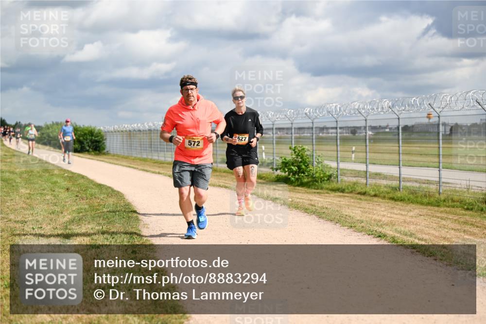 14.09.2025 - Airport Race Dr. Thomas Lammeyer http://msf.ph/oto/8883294 14.09.2025 12:36:48 Laufen 572, 627 meine-sportfotos.de
