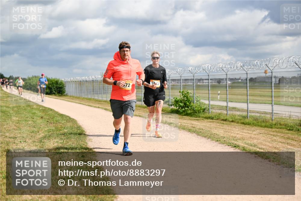 14.09.2025 - Airport Race Dr. Thomas Lammeyer http://msf.ph/oto/8883297 14.09.2025 12:36:48 Laufen 72, 1627 meine-sportfotos.de