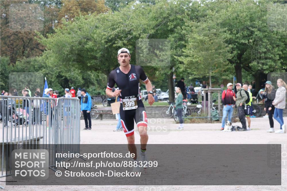 14.09.2025 - Stadtparktriathlon Strokosch-Dieckow http://msf.ph/oto/8883299 14.09.2025 10:06:07 Ziel 399, 404 meine-sportfotos.de