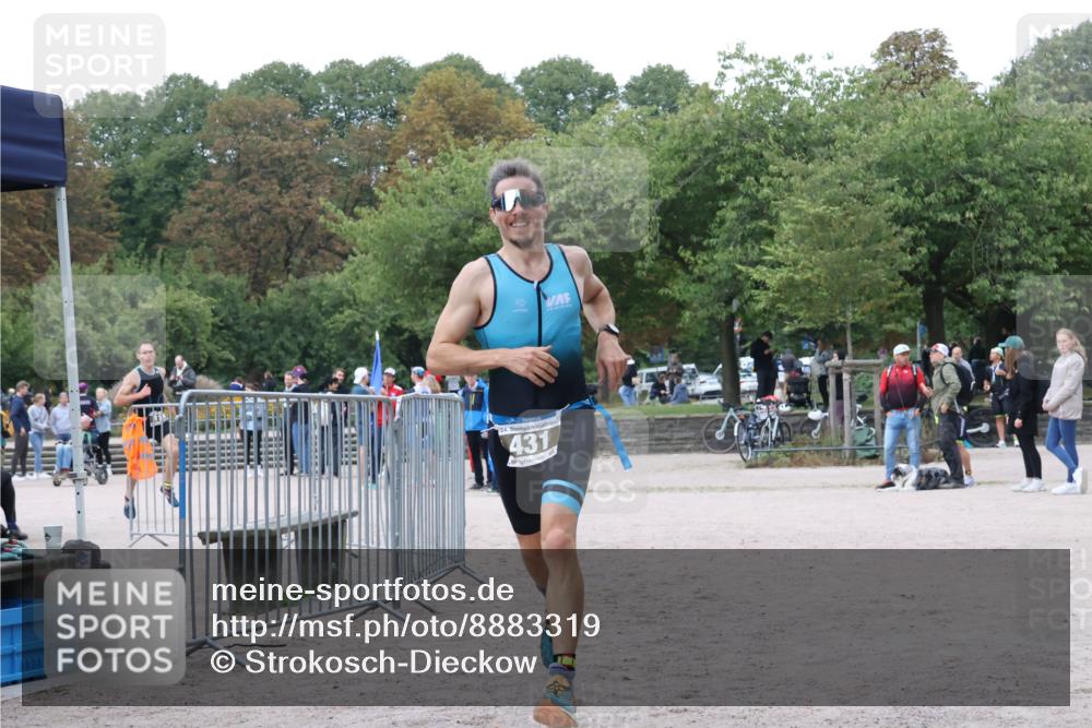14.09.2025 - Stadtparktriathlon Strokosch-Dieckow http://msf.ph/oto/8883319 14.09.2025 10:06:28 Ziel 418, 431 meine-sportfotos.de