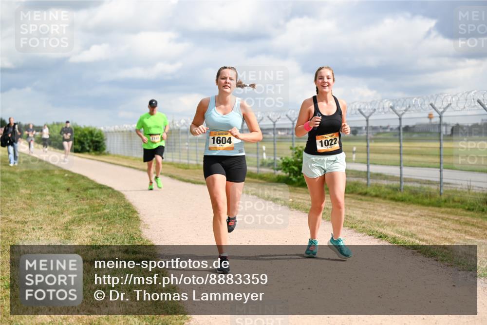 14.09.2025 - Airport Race Dr. Thomas Lammeyer http://msf.ph/oto/8883359 14.09.2025 12:37:04 Laufen 1604, 1022 meine-sportfotos.de
