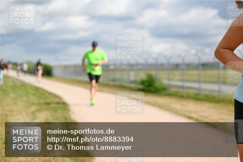 14.09.2025 - Airport Race Dr. Thomas Lammeyer http://msf.ph/oto/8883394 14.09.2025 12:37:06 Laufen  meine-sportfotos.de