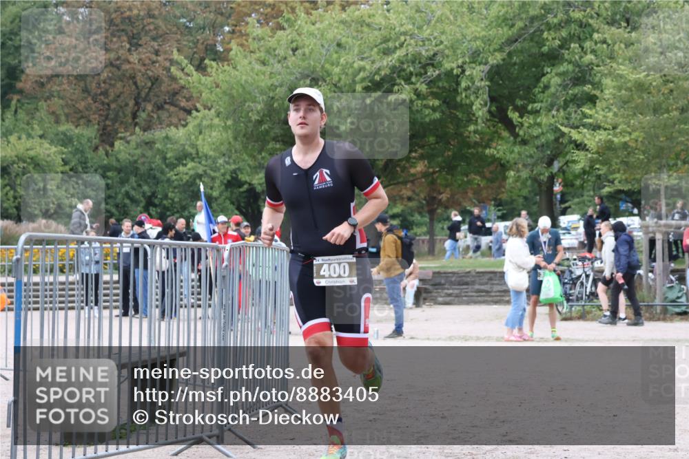 14.09.2025 - Stadtparktriathlon Strokosch-Dieckow http://msf.ph/oto/8883405 14.09.2025 10:07:52 Ziel 400 meine-sportfotos.de