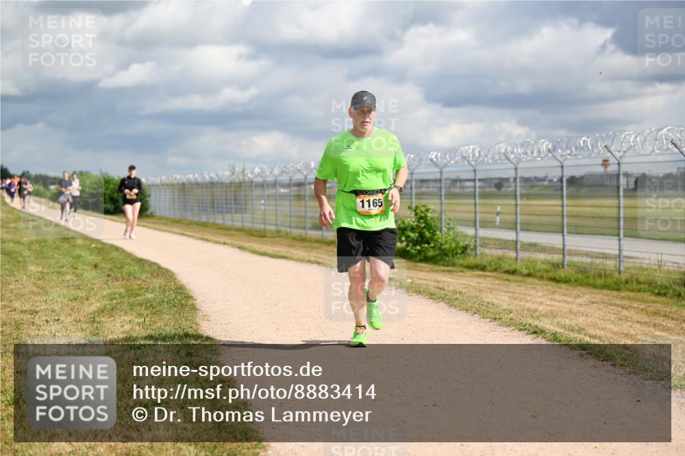 14.09.2025 - Airport Race Dr. Thomas Lammeyer http://msf.ph/oto/8883414 14.09.2025 12:37:08 Laufen 1165 meine-sportfotos.de
