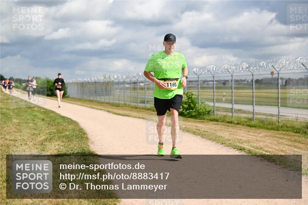 14.09.2025 - Airport Race Dr. Thomas Lammeyer http://msf.ph/oto/8883417 14.09.2025 12:37:08 Laufen 1165 meine-sportfotos.de