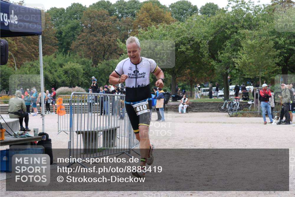 14.09.2025 - Stadtparktriathlon Strokosch-Dieckow http://msf.ph/oto/8883419 14.09.2025 10:08:24 Ziel 410 meine-sportfotos.de